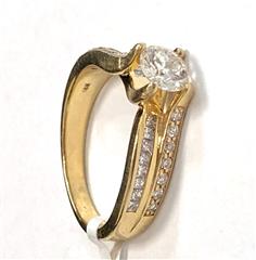 1.20ctw diamond engagement ring in 14 Karat Yellow Gold